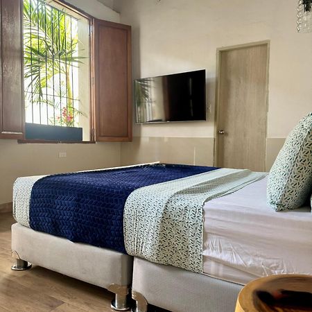 Comunidad Calle 13 Hotel Boutique ซันตามาร์ตา ภายนอก รูปภาพ