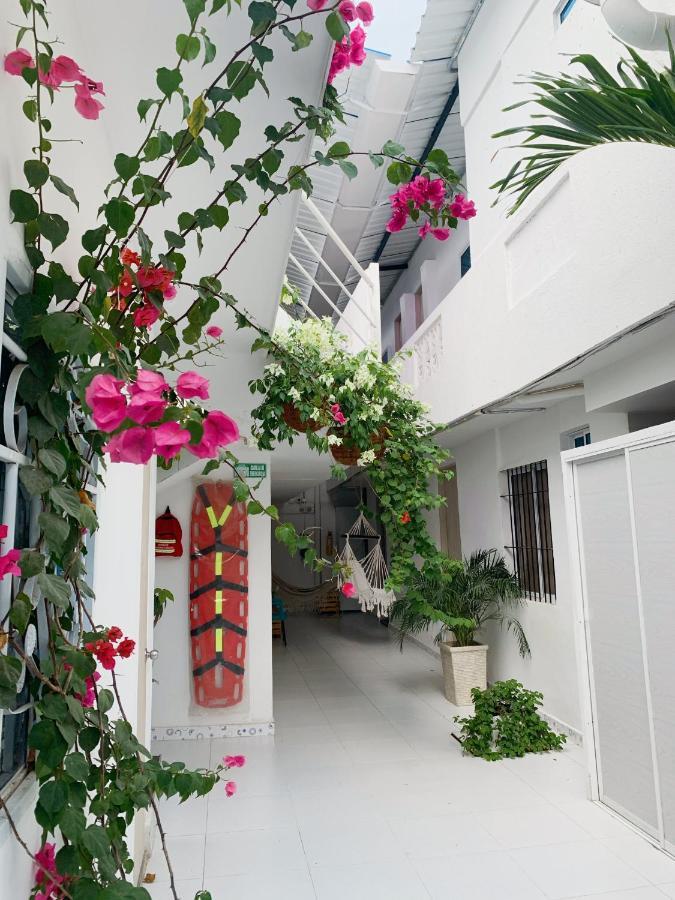 Comunidad Calle 13 Hotel Boutique ซันตามาร์ตา ภายนอก รูปภาพ