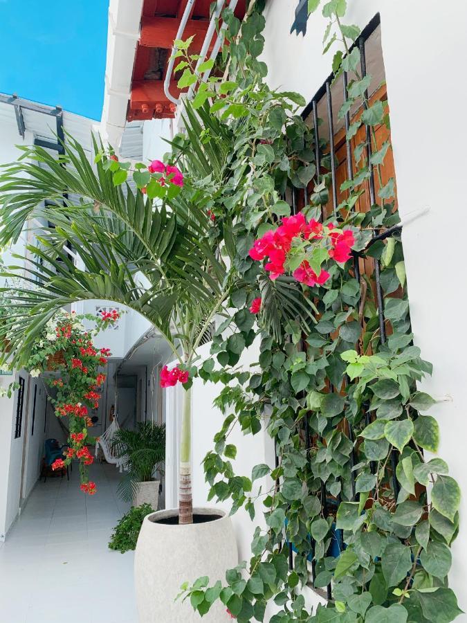 Comunidad Calle 13 Hotel Boutique ซันตามาร์ตา ภายนอก รูปภาพ