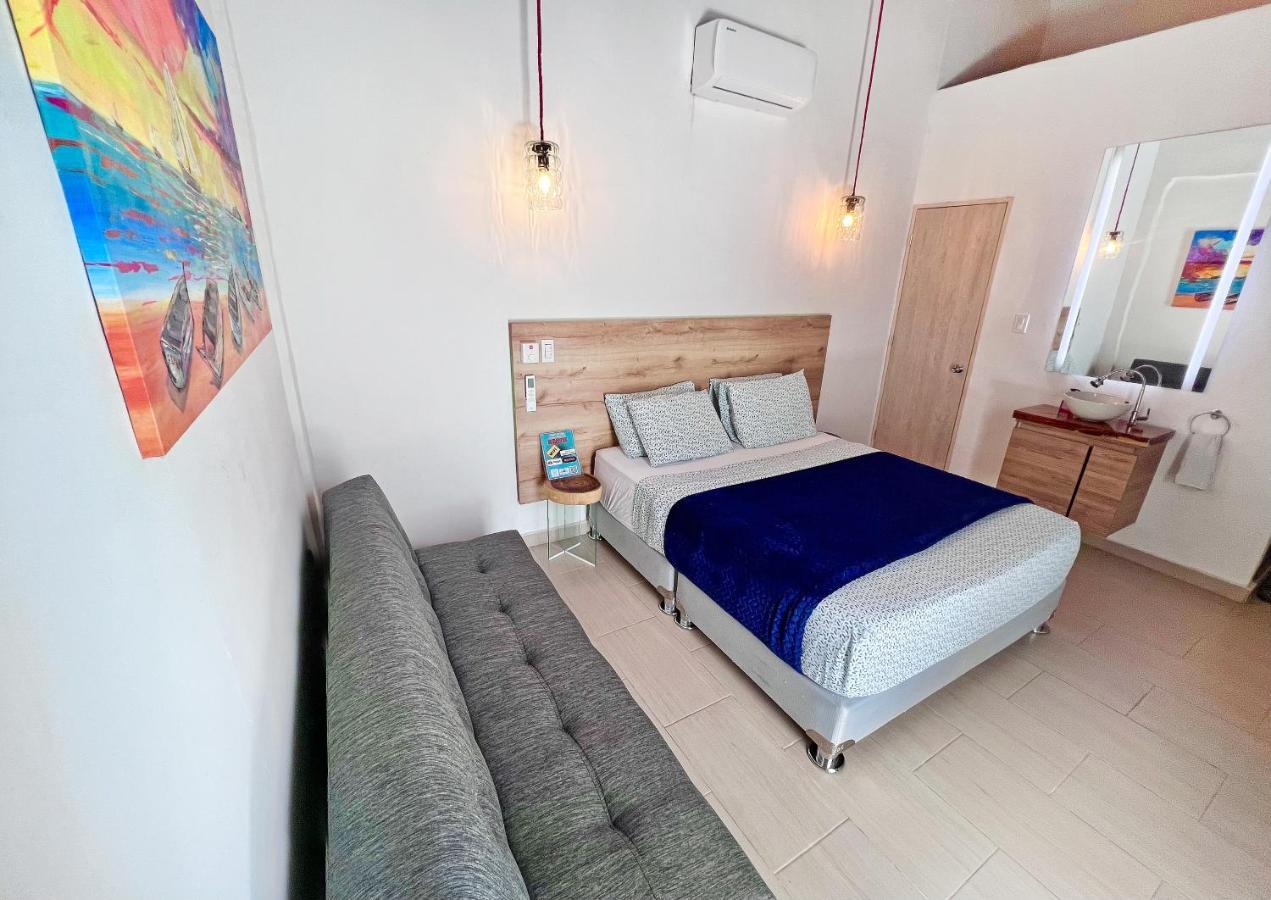 Comunidad Calle 13 Hotel Boutique ซันตามาร์ตา ภายนอก รูปภาพ